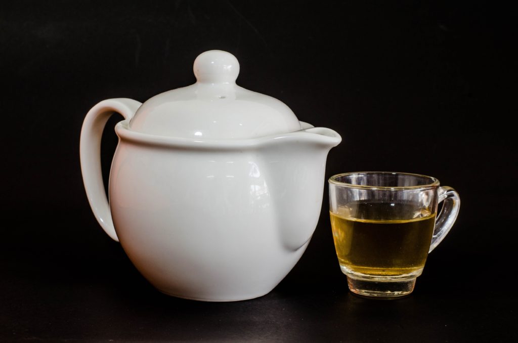 How to Make Black Tea – Photo courtesy of Phumiphat Danamornphaisan via Pixabay 
